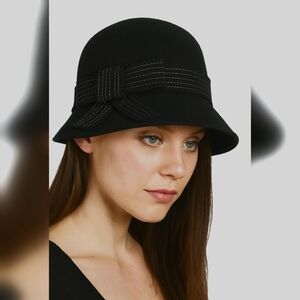 Gap Ladies Black Bowtie Bucket Wool Hat Size S/M